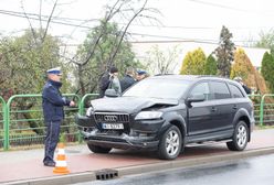 Warszawa. Kolizja auta SOP na moście Łazienkowskim