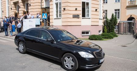 Kolizja SOP. Wątpliwe kompetencje kierowcy Jarosława Gowina