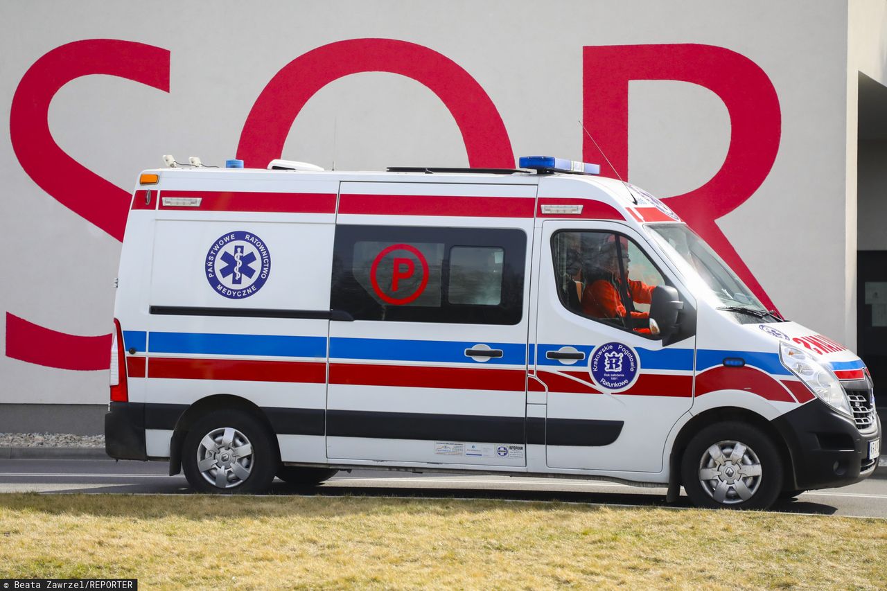 Koronawirus w Polsce. Ksiądz odprawił pogrzeby. Potem trafił do szpitala