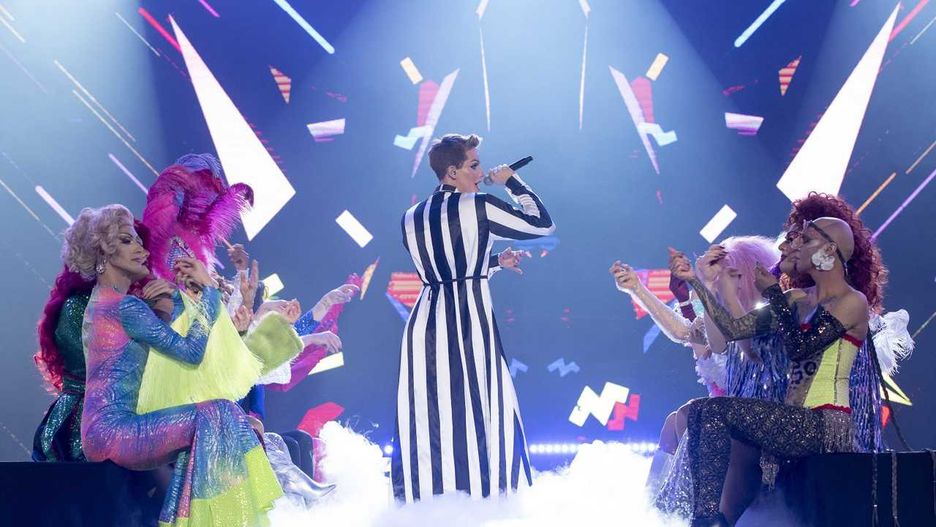 W kolejnym odcinku "Twoja twarz brzmi znajomo" Jeremi Sikorski zaśpiewa przebój Katy Perry