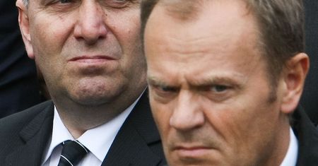 TYLKO w WP: Ruch Tuska mógłby zaszkodzić Platformie. To kolejny cios dla Schetyny (Badanie)
