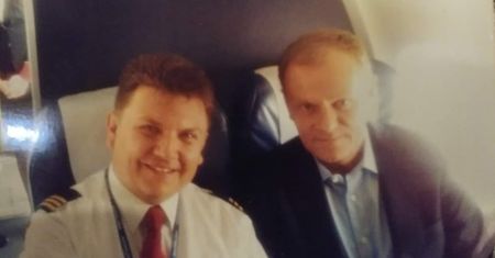 Loty Donalda Tuska rządowym odrzutowcem. Były rzecznik LOT broni b. premiera