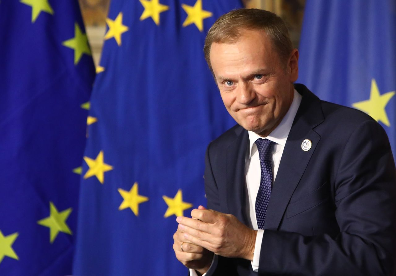 Donald Tusk na Uniwersytecie Warszawskim. "Władza przez cały rok obchodzi konstytucję"