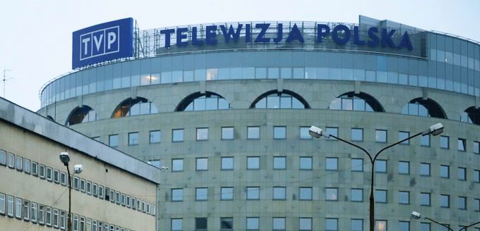 Media publiczne pod ostrzałem krytyki Reutersa. "Fabryki fake newsów"