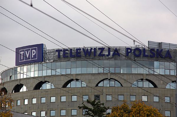 Policja nie znalazła narkotyków w TVP, ale i tak wszczyna dochodzenie