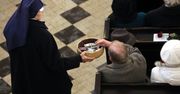 Białostocki proboszcz od "wezwania do zapłaty" przeprosił. "Kartki więcej nie będą wysyłane"