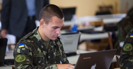 Cyberatak na Ukrainie dwa lata „poza radarami”: nowy malware VERMIN [ANALIZA]