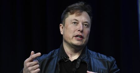 Elon Musk podpowiada jak leczyć koronawirusa. Powołuje się na najnowsze badania
