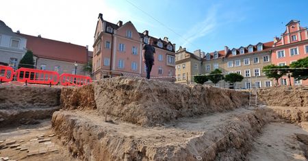 Archeolodzy natrafili na "niezwykle cenne znalezisko" w Poznaniu. Szukali śladów jednego z największych kościołów