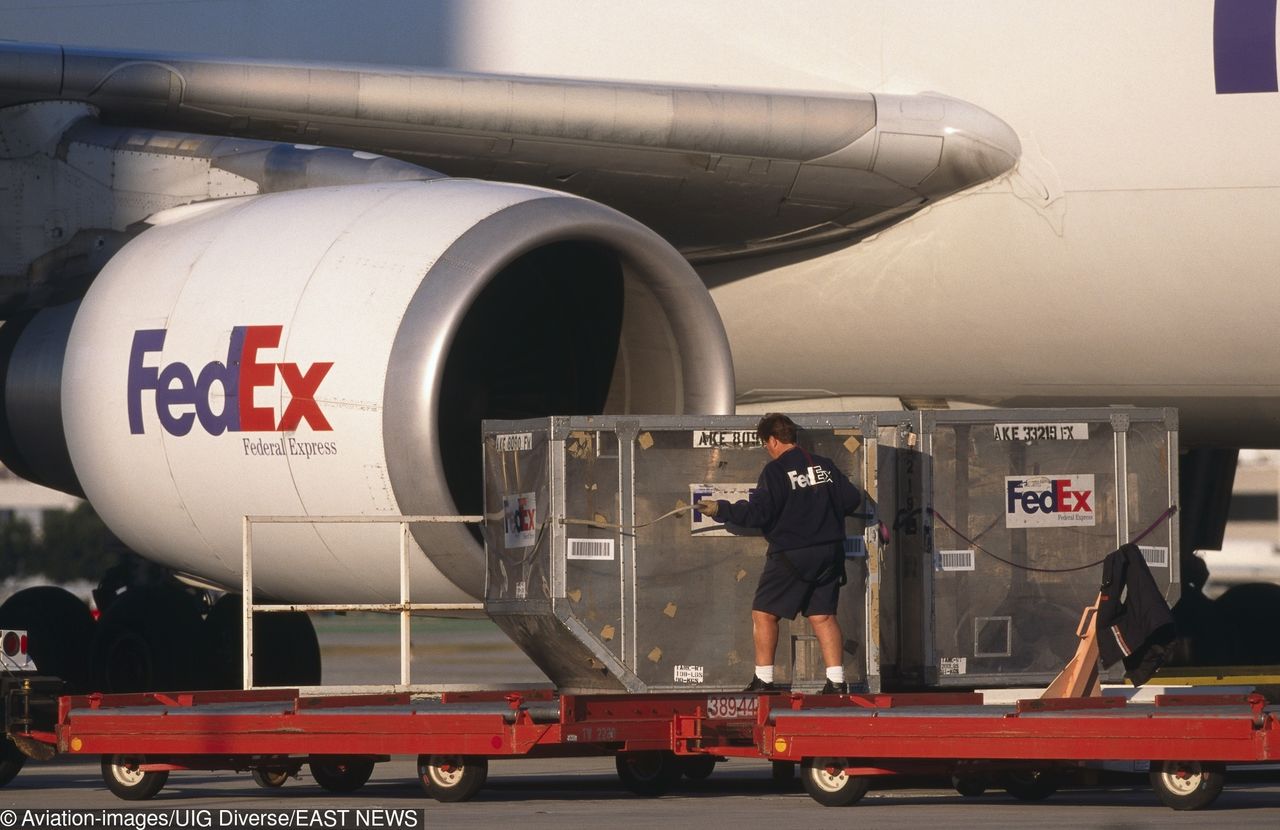 Huragan Dorian: FedEx wysłał Boeinga 757 z darami dla najbardziej potrzebujących