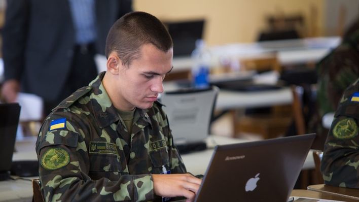 Czy cyberataki na Ukrainie mogą wpłynąć na cyberbezpieczeństwo Zachodu?