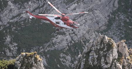 Tatry: Jaskinia Wielka Śnieżna. Ratownicy TOPR wydobyli ciała dwóch grotołazów