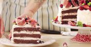 Tort czekoladowy z mascarpone i owocami