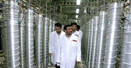 Iran narusza pakt nuklearny. Przekroczył limit wzbogaconego uranu