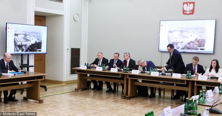 Komisja ds. VAT 7 godzin przesłuchiwała Jacka Rostowskiego. "To instrument propagandy"
