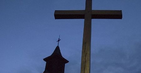 Kradzież i profanacja w kościele. Szukają sprawców