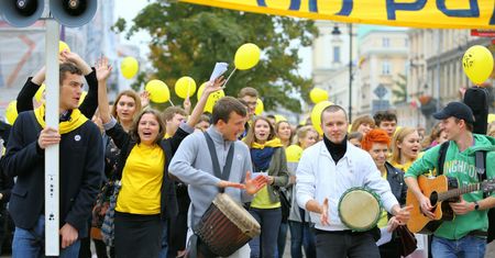Nawet 100 tys. wolontariuszy na ulicach. Zbierają dla zdolnych uczniów