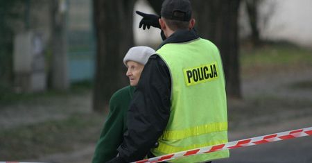 Krzywica. Policyjny pościg. Przestrzelili opony