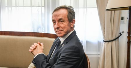 Burza wokół Tomasza Grodzkiego. "Wziął 3 tys. zł. Powiedział, że przywieźliśmy trupa"