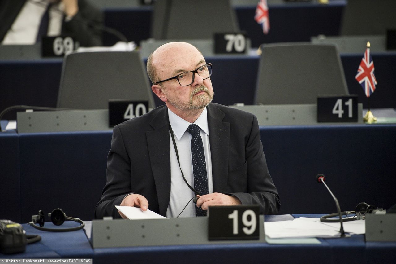 Prof. Legutko: Donald Tusk był pupilem Merkel. Brexit obnażył jego słabość