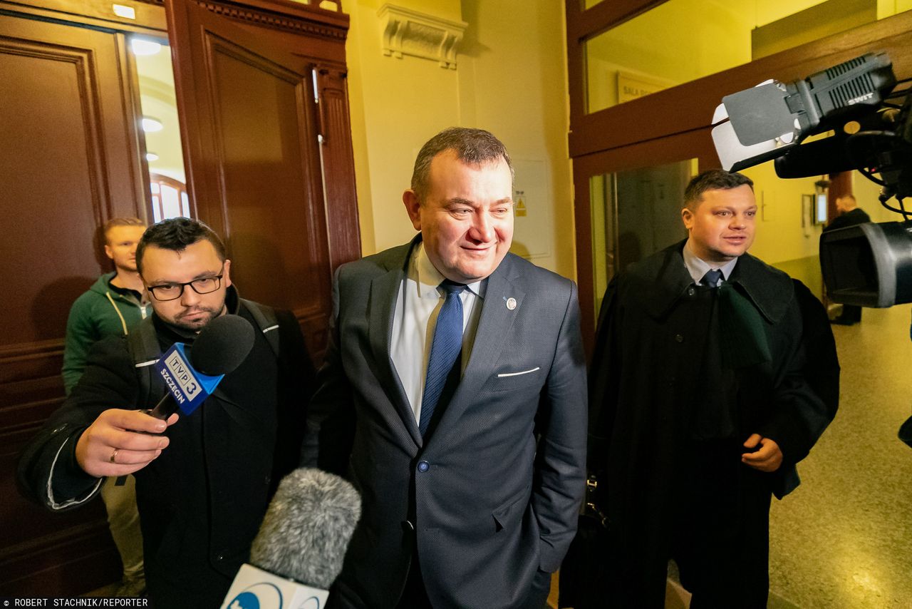 Na kogo głosował Stanisław Gawłowski? Dwie wykluczające się wersje