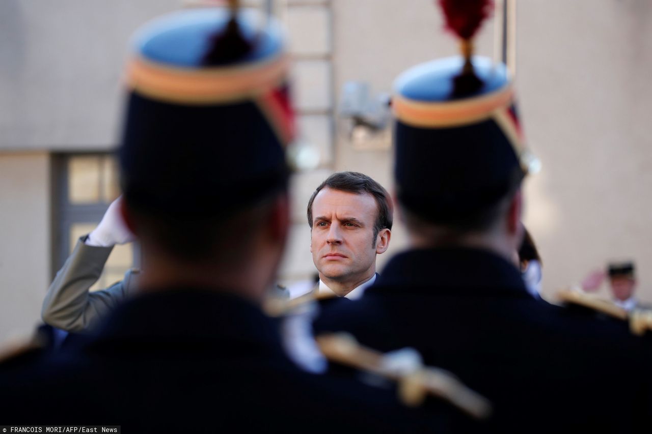 Emmanuel Macron o liczbie głowic jądrowych. "Żądamy konkretnych posunięć od innych potęg"