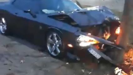 Wrocław. Świadkowie zdarzenia łapali się za głowę. Młody kierowca złapie się za portfel. (Pomoc Drogowa Auto Hard)