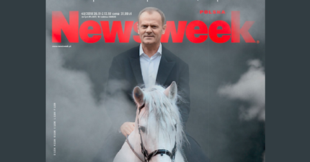 Donald Tusk jak rycerz na białym koniu. Ta okładka przeżywa "drugą młodość"