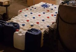 Kilka tysięcy litrów paliwa. Kradli je z tirów i ukrywali w szopie