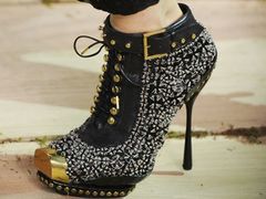 Buty Alexander McQueen - wiosna i lato 2011