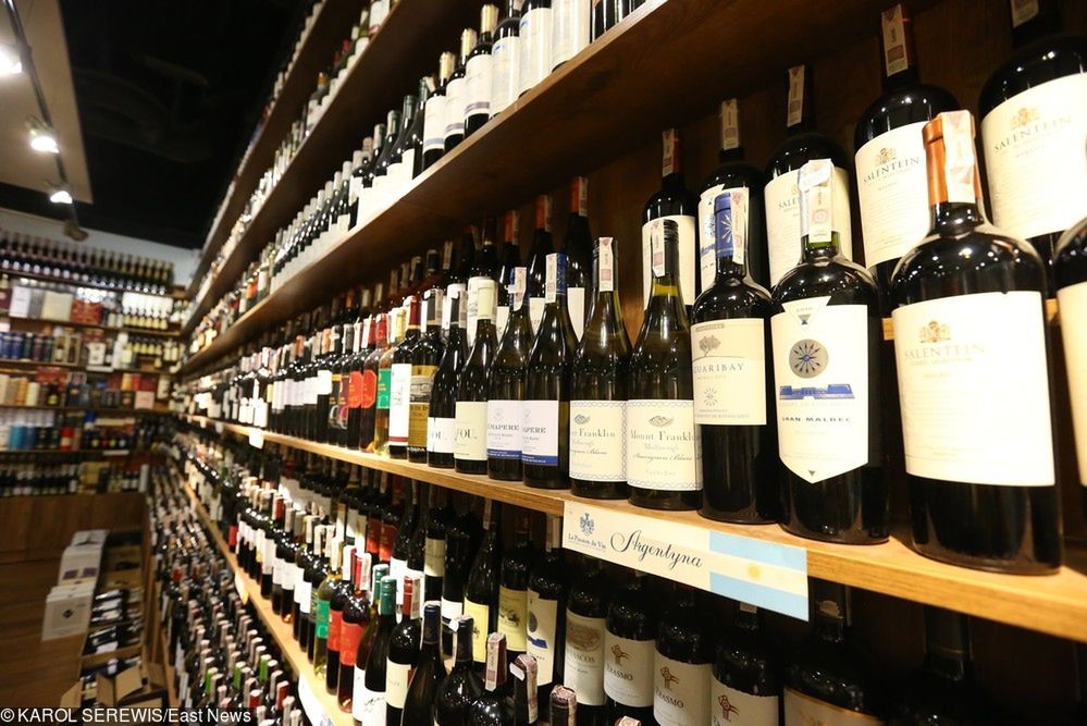 Zamówił tanie wino do kolacji. Przez przypadek dostał takie za 20 tys. złotych