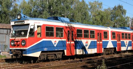WKD zwiększyła ilość przewiezionych pasażerów w I półroczu 2019 r.