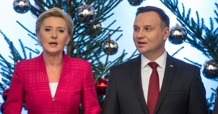 Finał WOŚP. Para prezydencka wystawiła na aukcję rzeczy ze swojej szafy