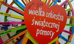 Xiaomi gra z WOŚP. Unikatowy model telefonu przekazany na aukcję WOŚP