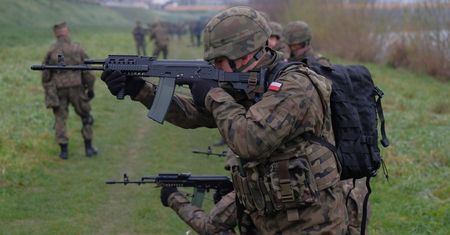 WOT się zbroi… duchowo. Terytorialsi rekrutują księży