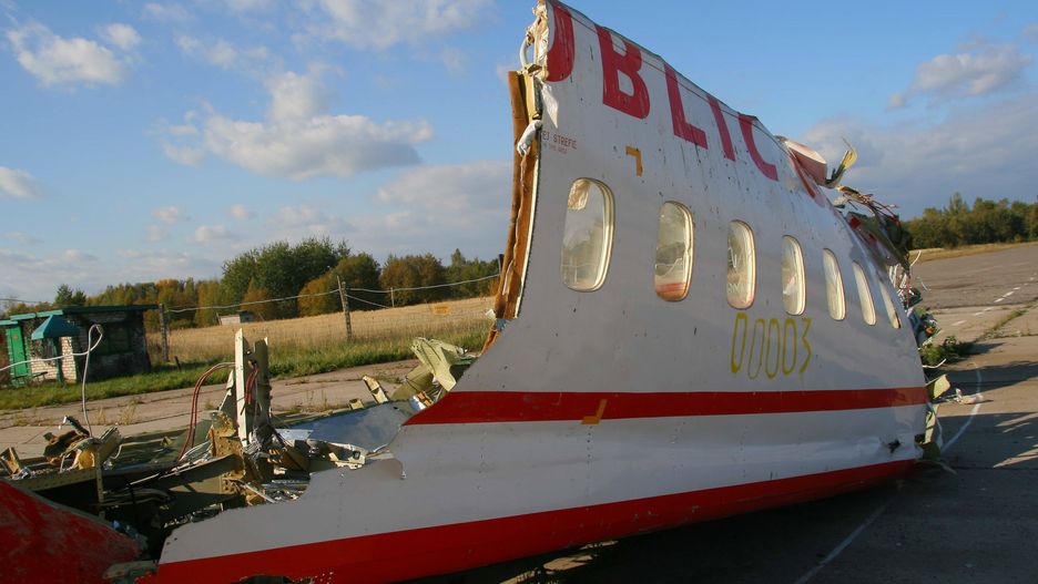 Szczątki prezydenckiego Tu-154M od lat magazynowane są na terenie lotniska Siewiernyj - teraz już pod zadaszeniem