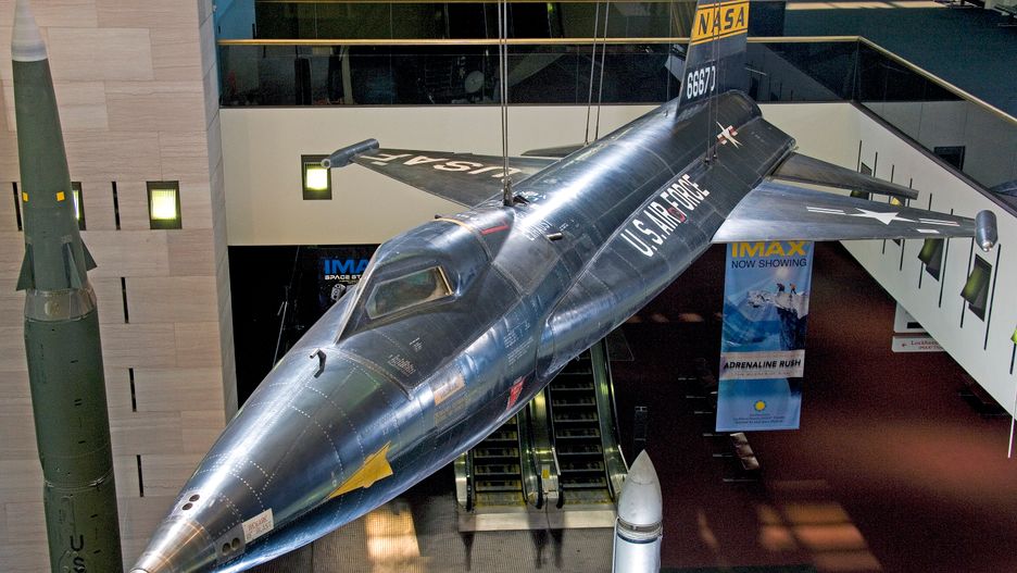 X-15 pod dachem National Air and Space Museum