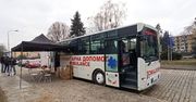 Ambulans XXL pojechał w stronę Ukrainy – VIDEO