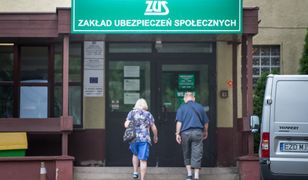 Rekordowa premia dla urzędników gabinetu prezesa ZUS. Ekspert kpi: "za bohaterską obronę systemu"