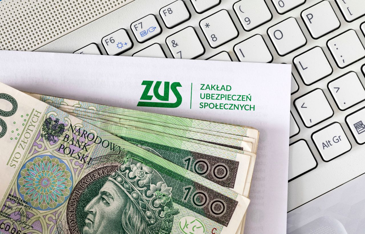 ZUS czeka na zaświadczenia. Renta rodzinna może przepaść