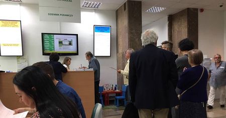Gigantyczne kolejki w ZUS-ie. Nowa usługa ściągnęła tłumy