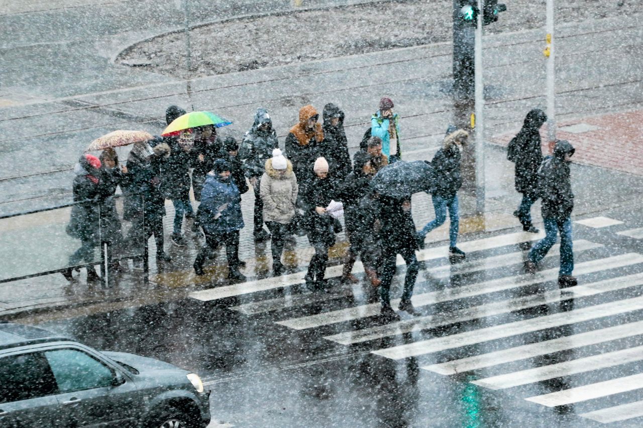 Pogoda podzieli Polskę na dwie części. Jedni odczują chłód, a drudzy komfort termiczny