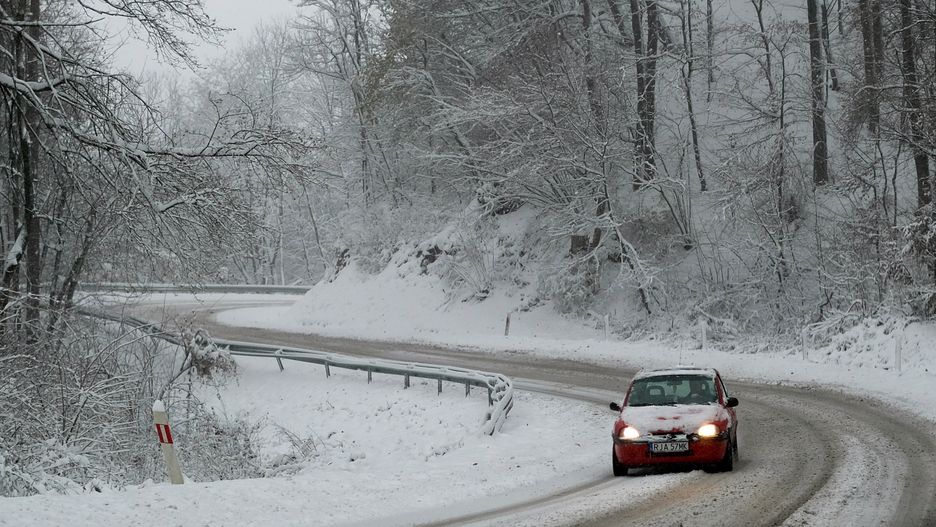 Niskie temperatury utrzymają się do środy/czwartku