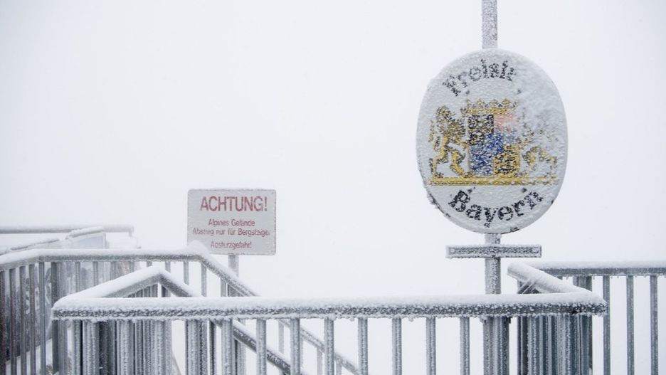 Mocne opady śniegu zaatakowały również Niemcy