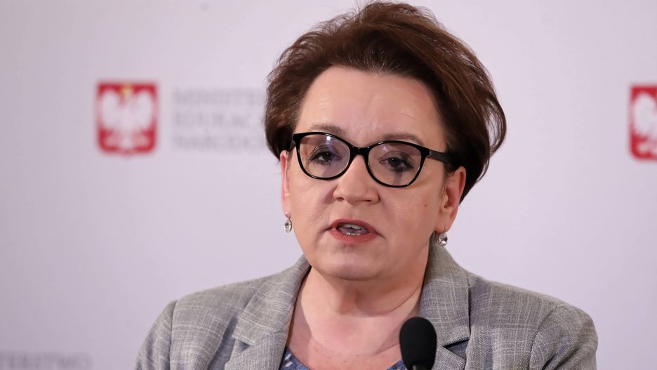 Szefowa MEN, Anna Zalewska.