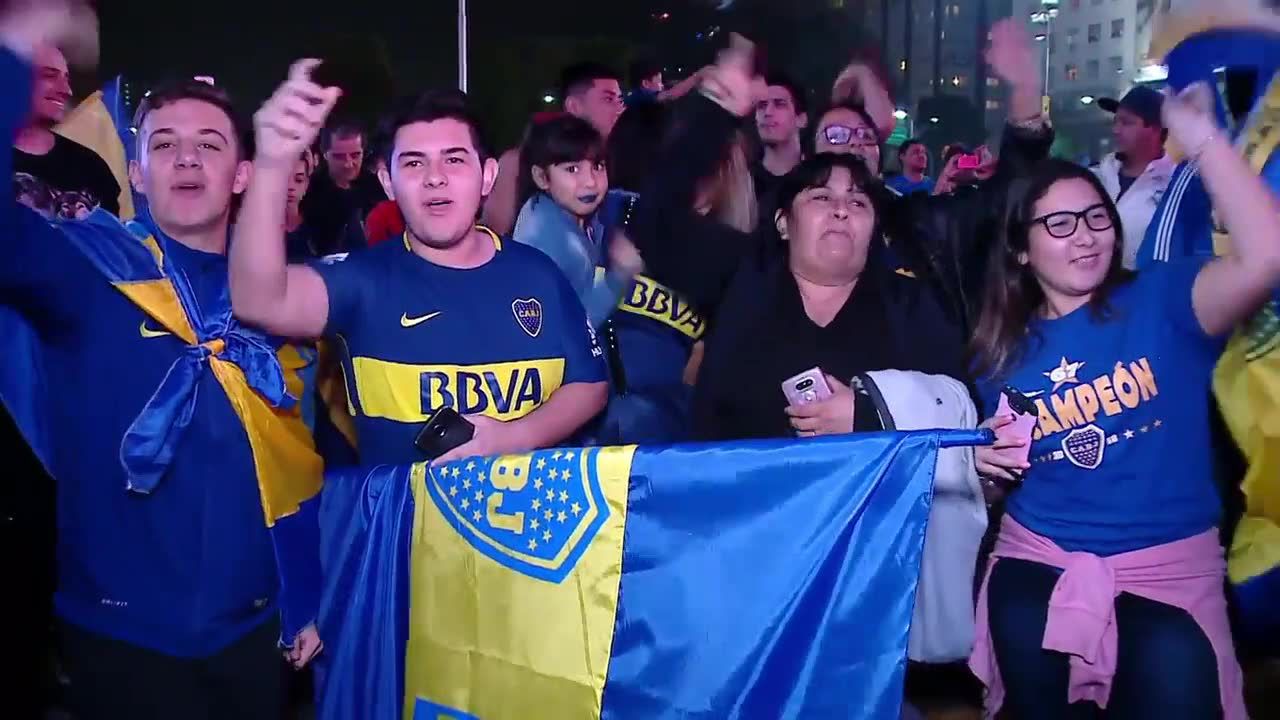 Boca Juniors zapewnili sobie tytuł na kolejkę przed końcem. Tysiące kibiców świętowały na ulicach Buenos Aires