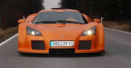 Niemiecka ofensywa - Gumpert Apollo Sport