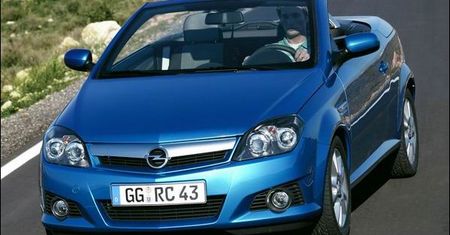 Opel Tigra wraca… bez dachu!
