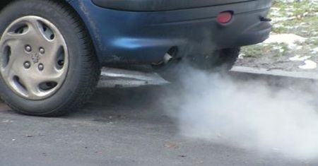 Ekolodzy nękają koncerny motoryzacyjne