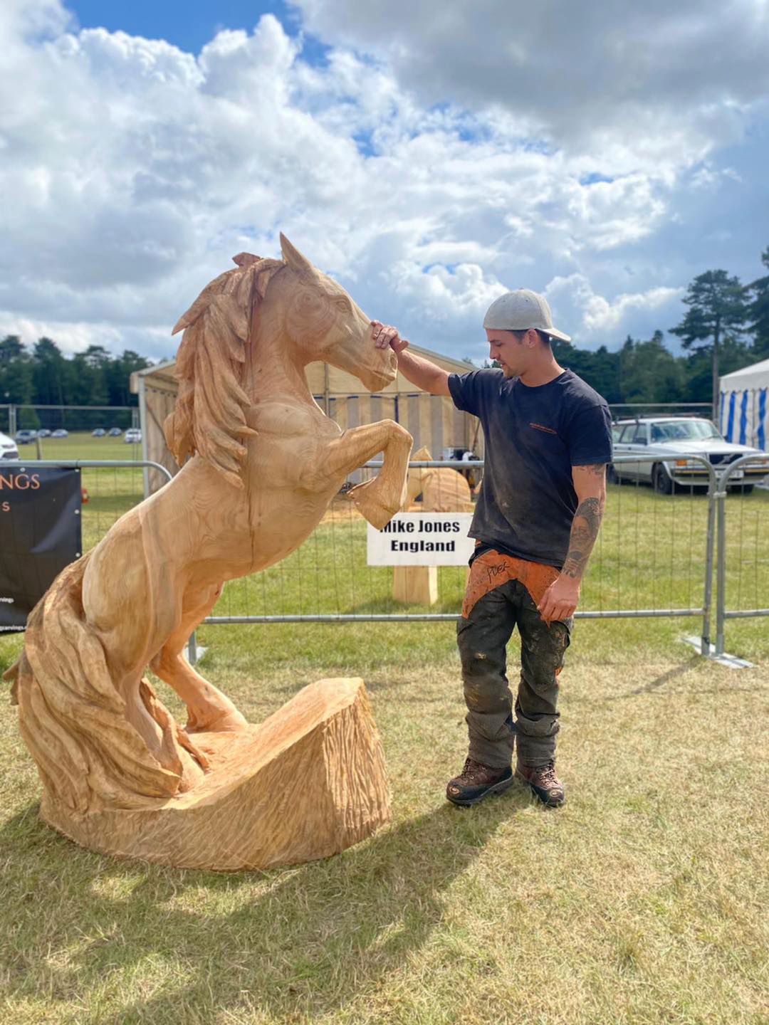 Man & His Dog Carvings/facebook